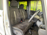 運転席シート廻りは使用感も少なく、良好な状態となっています。丁寧に使われていたことがよくわかりますね。
