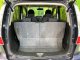 普段のお買い物や通勤、送迎等に十分な荷室スペースを確保しております。セカンドシートを倒すと、大きな荷物の積載も可能です♪