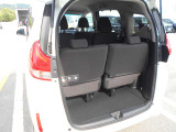 乗車人数や荷物の量、車内の過ごし方に合わせて、シートのレイアウトを変更できます♪