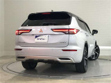 アウトランダー PHEV 2.4 P 4WD