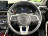【ステアリングスイッチ】運転中、前方から目線をそらすことなく、オーディオ等の操作が可能な便利機能!安心&快適なドライブを演出してくれます♪