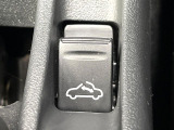 【アクティブトップ】電動開閉式のルーフです。電動なので開け閉め楽々です!屋根を開けて爽快にドライブ、またまた夜は星空を眺めながら大切な時間を♪