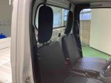 ご覧いただきありがとうございます!安心保証付きの展示車を多数揃えておりますのでお気軽にお尋ねください。