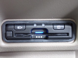 ■【ETC車載器】が装備されています。セットアップをしてお渡しとなり、ETCカードを差し込むだけで高速道路の利用が可能です。