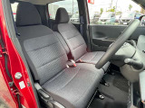 お車の販売と共に、自動車保険もご紹介しております。 弊社取り扱い会社と同じであれば日産独自のサービスもあります。