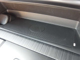 ワイヤレス充電機能付き!
