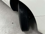 タイヤサイズは155/80R14!残り溝は5ミリ程度です!スペアタイヤがついていて、不測の事態が起きても安心です!