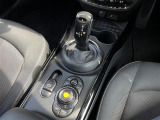 ◆全国納車可能です。納車方法及び費用につきましては、お気軽にコーディネーターまでご相談ください。遠方のご納車の際も我々がしっかりサポートさせて頂きます。お気軽にスタッフまでご相談下さい。