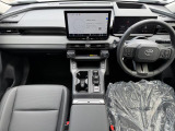 RAV4 2.5 Z E-Four 4WD 登録済み未使用車