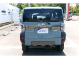後方からの写真です。大きなバックドアで荷室も確保。