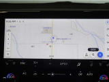日々の移動をスマートにするナビゲーション。複雑な市街地でも迷いにくく、通勤・買い物にも便利です。毎日使うからこそ、嬉しい装備です。