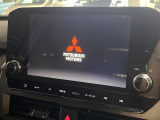 【メーカー純正ナビ】インテリアに溶け込むスタイリッシュな「専用設計」メーカーナビを装備♪視認性や操作性など基本性能にも優れ、より上質なカーライフをお楽しみいただけます。