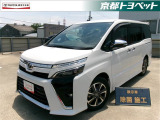 ホワイトパールクリスタルシャインのヴォクシー入荷しました。「振動も気にならず、長時間運転も快適でした!」と嬉しいお声をいただくこのヴォクシー★帰省やご旅行など、移動時間も楽しくしてくれる1台です♪