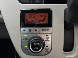 【 オートエアコン 】車内温度を感知して自動で温度調整をしてくれるのでいつでも快適な車内空間を創り上げます!//