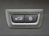 BMWライフをさらに素晴らしいものにするために、BMWカードもご用意しております。ご利用金額1,000円ごとに1ポイントたまります。BMW正規ディーラーでのご利用につきましてはポイントが2倍になります。