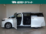 両側パワースライドドア付きだから、狭い駐車スペースなどでの 乗り降りラクラク!小さなお子さまのいるご家庭には嬉しい装備。