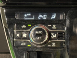 車内空調は&rdquo;AUTOエアコン&rdquo;にお任せ。運転に集中出来ますよ!