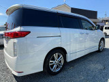 お車に詳しくないお客様でも、スタッフが親身になって相談にお答えさせて頂きます!
