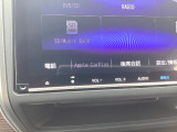 有線アップルカープレイ対応のナビになります。