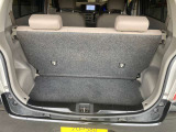 綺麗なカーゴルーム汚れてません。