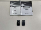 【キーレス】少し離れた場所からでもボタン一つでドアの開錠・施錠ができるのでとっても便利!