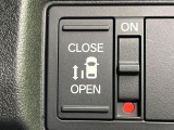 【パワースライドドア】スマートキーや運転席のスイッチでスライドドアの開閉が可能♪電動だから力を入れてドアを開ける必要が無く、小さいお子様でも、重い荷物を持っている時もラクに開け閉めできます♪