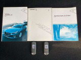 キーを携帯していればリクエストスイッチを押すだけでドアの開錠・施錠が可能です。しかもキーを差し込むことなくエンジンの始動・停止も可能です。取扱説明書・メンテナンスノートが揃っていますので安心です。