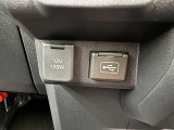 シガーソケット用の充電器が使用可能です!
