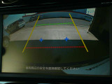 ガイドライン表示機能つきバックモニターです!バックでの駐車時など後方の安全確認ができて安心安全ですね♪