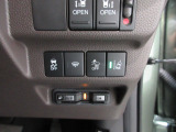 多彩な安心・快適機能を搭載した先進の安全運転支援システムのHonda SENSINGを搭載しております。