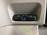 いまや快適なカーライフに欠かせないETCが付いています。