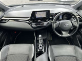 C-HR ハイブリッド 1.8 G モード ネロ 