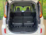 普段のお買い物や通勤、送迎等に十分な荷室スペースを確保しております。セカンドシートを倒すと、大きな荷物の積載も可能です♪