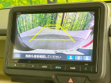 【バックカメラ】駐車時に後方がリアルタイム映像で確認できます。大型商業施設や立体駐車場での駐車時や、夜間のバック時に大活躍!運転スキルに関わらず、今や必須となった装備のひとつです!