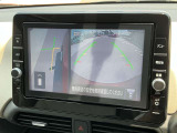 駐車時に見えづらい左前もモニターに映す事ができますので安心ですね。