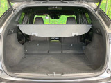 後席を格納すると、これだけの広さが!シーンに合わせたシートアレンジで、大きな荷物も積むことが出来ます♪