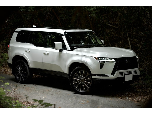 GX 550 バージョンL 4WD パノラマルーフ/クールボックス