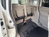 ホンダ特有のシートアレンジです。荷物の積み方が工夫できます!