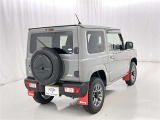 後ろから見ると車の印象も変わりますね♪