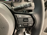 【アダプティブ・クルーズ・コントロール】予め設定した車速内でクルマが自動的に加減速。 前走車との適切な車間距離を維持しながら追従走行し、高速道路でのドライバーの疲労を軽減してくれる嬉しい機能付♪