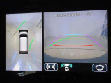 パノラミックビューモニター付きです。車両を上から見たような映像をディスプレイオーディオ画面に表示。運転席からの目視だけでは見にくい、車両周辺の状況をリアルタイムでしっかり確認できます。