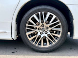 気になるお車がありましたら右の電話番号から直接お店にお問い合わせください。支払方法から車両情報、状態までなんでもご説明させて頂きます。スタッフ一同ご連絡お待ちしております。