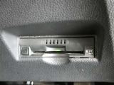 ビルトインタイプのETC車載機です。見た目もスマートで料金所通過もキャッシュレスです。
