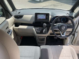 室内はルームクリーニングを行い納車になりますので納車後も快適な車内でお出かけできますよ!