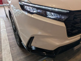 LEDヘッドライトは、点灯の瞬間から最大光量を発揮し、突然暗くなるトンネルなどでの安定感を高めます。