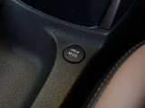3つのドライブモードが選べます。「Sモード」「ECOモード」ではe-POWERならではのワンペダルドライブが可能です。