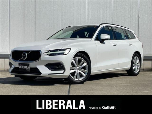 V60 B4 モメンタム 本革シート 修復歴無し