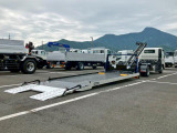 フラトップ仕様の為、低床車輛の積み込みに重宝します。