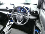 【運転席】運転席周りの画像です。プロの手で隅々までクリーニングしています。ご来店いただき実際に見てみてくださいね☆