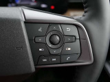 ステアリングスイッチ装備!オーディオ操作もスマートに!